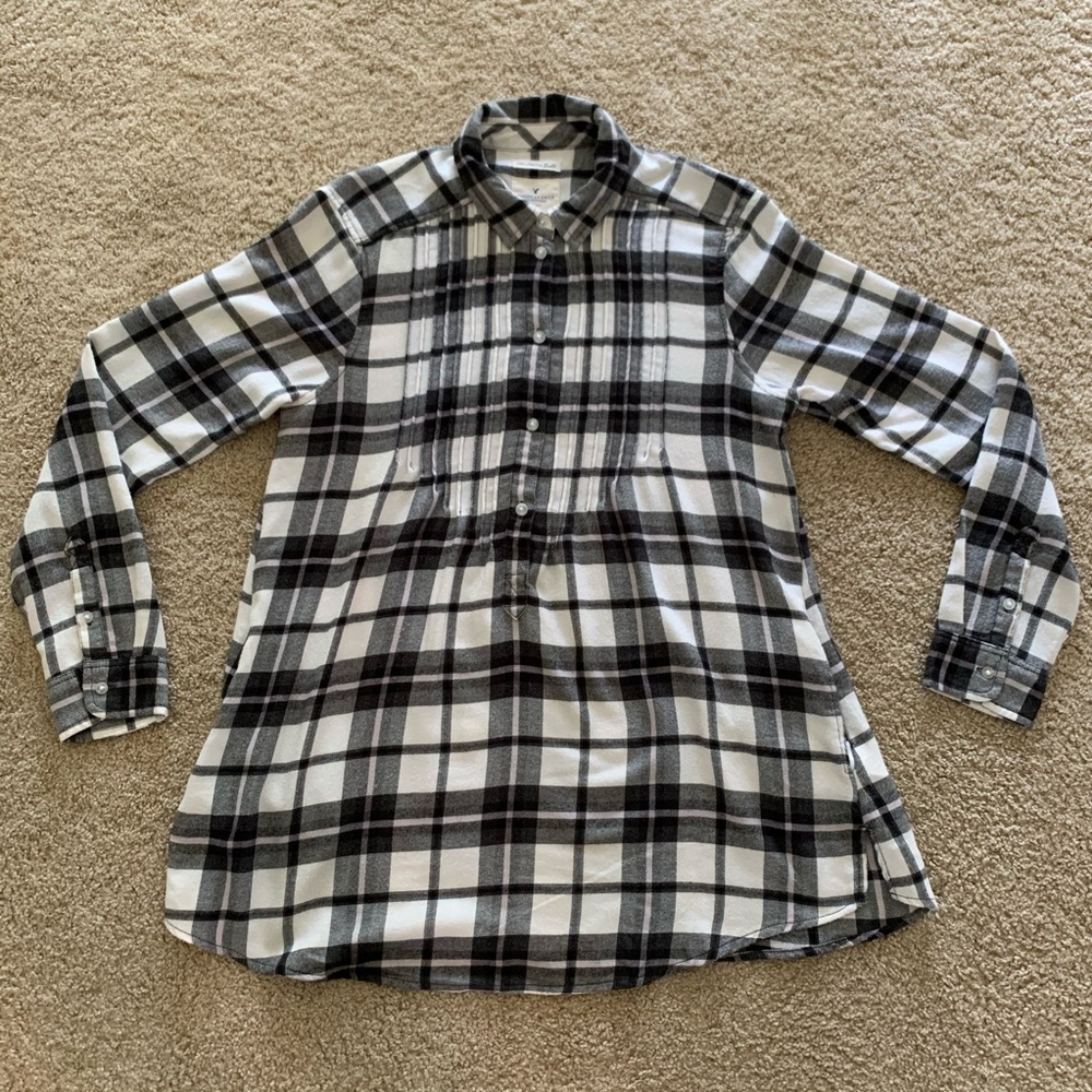 American Eagle outfitters plaid top